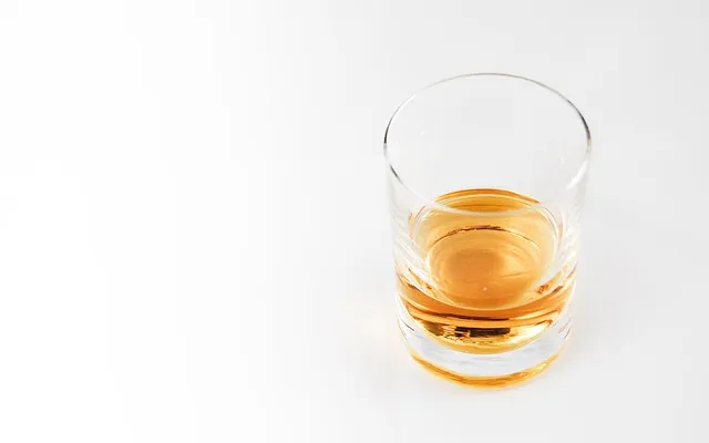 Whisky (o whiskey)