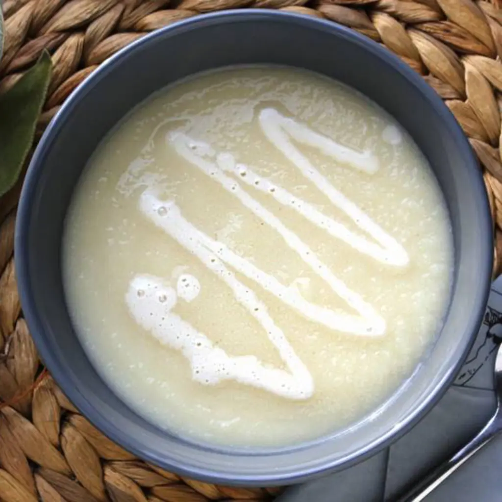Zuppa veg all’aglio arrostito